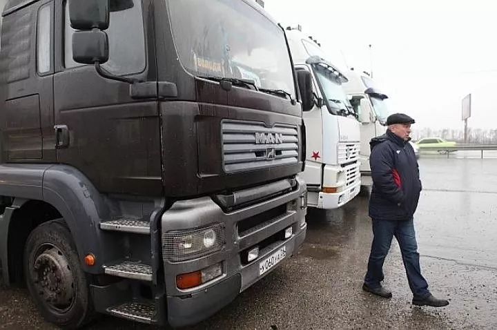 С 15 апреля на дорогах Татарстана ограничат движение грузовиков